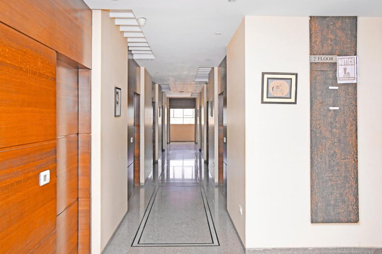 Townhouse 900 Hotel Surya Palace Bhilai Eksteriør billede