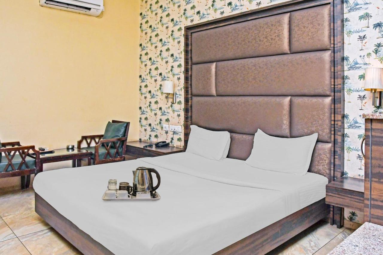 Townhouse 900 Hotel Surya Palace Bhilai Eksteriør billede